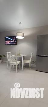 1-к квартира, посуточно, 40м2, 11/16 этаж