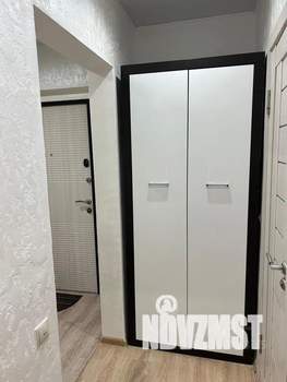 1-к квартира, посуточно, 42м2, 2/17 этаж