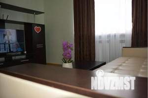 1-к квартира, посуточно, 41м2, 4/9 этаж