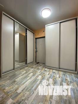 Студия квартира, посуточно, 35м2, 1/8 этаж