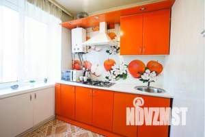 2-к квартира, посуточно, 52м2, 3/5 этаж