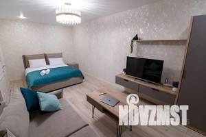 1-к квартира, посуточно, 38м2, 1/10 этаж