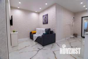 1-к квартира, посуточно, 38м2, 1/1 этаж