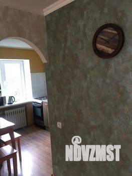 1-к квартира, посуточно, 32м2, 1/1 этаж