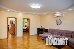 3-к квартира, посуточно, 106м2, 5/6 этаж