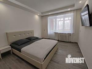1-к квартира, посуточно, 36м2, 3/9 этаж