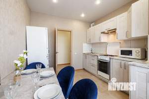 1-к квартира, посуточно, 42м2, 1/1 этаж