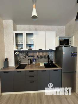 1-к квартира, посуточно, 30м2, 1/8 этаж
