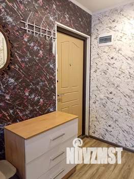 Студия квартира, посуточно, 18м2, 1/9 этаж