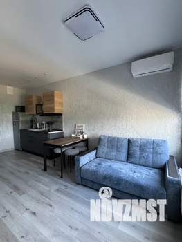 Студия квартира, посуточно, 32м2, 8/9 этаж