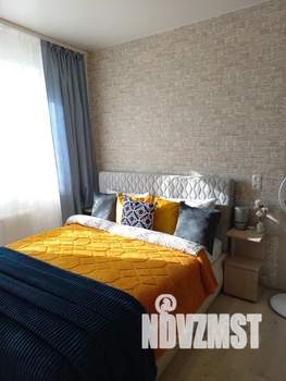 Студия квартира, посуточно, 35м2, 2/15 этаж