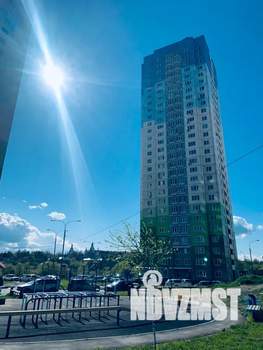 1-к квартира, посуточно, 42м2, 18/27 этаж