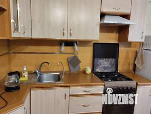 2-к квартира, посуточно, 50м2, 1/9 этаж