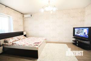 1-к квартира, посуточно, 45м2, 15/22 этаж