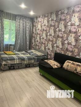 2-к квартира, посуточно, 50м2, 1/1 этаж