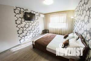 1-к квартира, посуточно, 40м2, 2/9 этаж