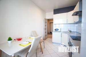 1-к квартира, посуточно, 42м2, 1/1 этаж