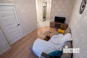 1-к квартира, посуточно, 44м2, 1/1 этаж