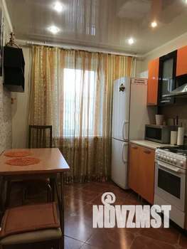 2-к квартира, посуточно, 54м2, 1/1 этаж