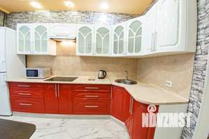 2-к квартира, посуточно, 49м2, 1/1 этаж