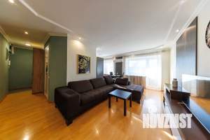 2-к квартира, посуточно, 43м2, 5/5 этаж