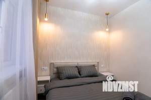 1-к квартира, посуточно, 38м2, 13/23 этаж