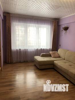 3-к квартира, посуточно, 56м2, 1/5 этаж