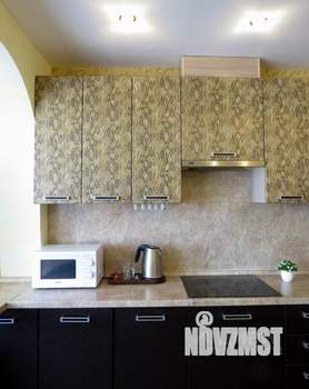 2-к квартира, посуточно, 62м2, 1/1 этаж