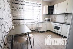 1-к квартира, посуточно, 42м2, 11/15 этаж