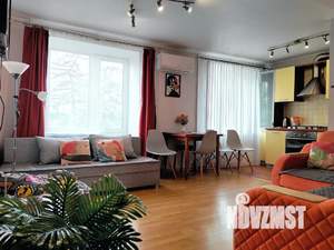 1-к квартира, посуточно, 46м2, 3/9 этаж