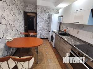 1-к квартира, посуточно, 42м2, 10/22 этаж
