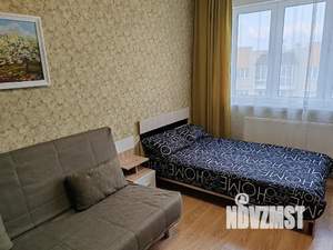 1-к квартира, посуточно, 33м2, 3/3 этаж