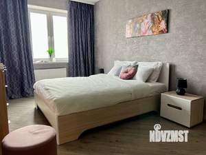 2-к квартира, посуточно, 50м2, 7/24 этаж
