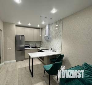 1-к квартира, посуточно, 42м2, 9/25 этаж