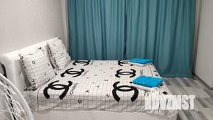 1-к квартира, посуточно, 40м2, 1/3 этаж