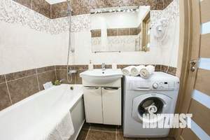 2-к квартира, посуточно, 65м2, 1/1 этаж