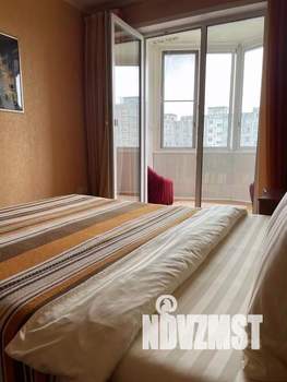 1-к квартира, посуточно, 54м2, 1/1 этаж