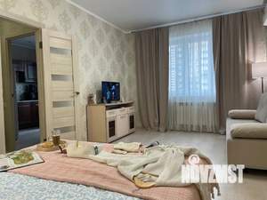1-к квартира, посуточно, 38м2, 4/18 этаж