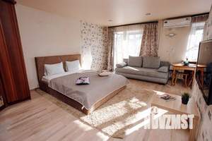 1-к квартира, посуточно, 33м2, 1/1 этаж