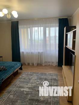 1-к квартира, посуточно, 42м2, 7/17 этаж