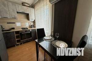 2-к квартира, посуточно, 43м2, 5/5 этаж