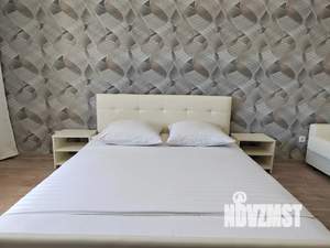 1-к квартира, посуточно, 39м2, 11/17 этаж