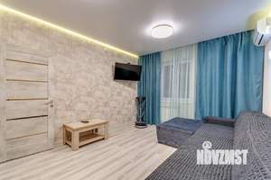 2-к квартира, посуточно, 50м2, 1/1 этаж