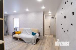 2-к квартира, посуточно, 42м2, 3/5 этаж