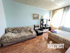 2-к квартира, посуточно, 60м2, 1/1 этаж