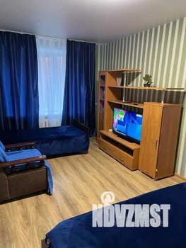 1-к квартира, посуточно, 32м2, 1/1 этаж