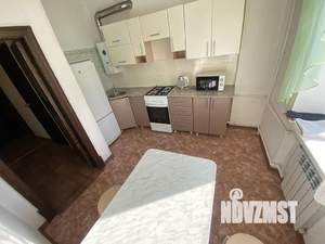 1-к квартира, посуточно, 40м2, 4/4 этаж