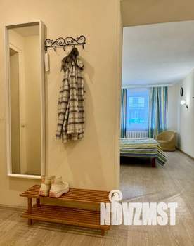 1-к квартира, посуточно, 35м2, 2/5 этаж