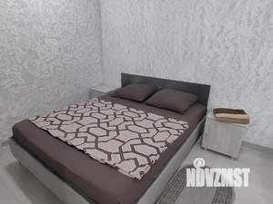 Студия квартира, посуточно, 45м2, 1/2 этаж