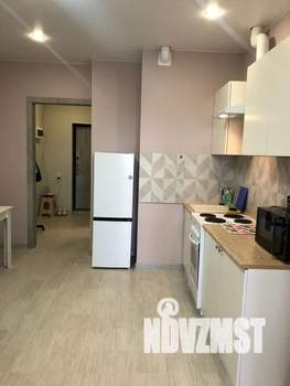 1-к квартира, посуточно, 32м2, 15/16 этаж